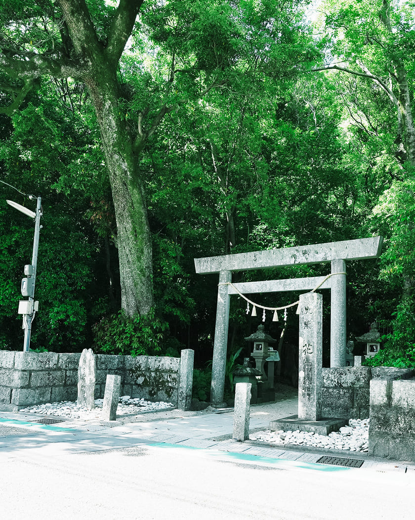 花の窟神社